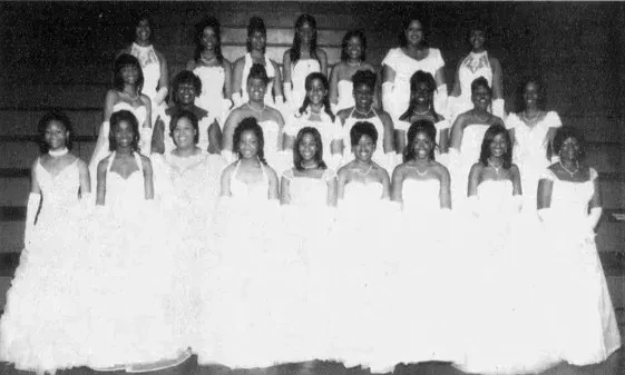 Helen Sheffield Federated Girls Club — historical group photograph